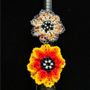 2 anillos de chaquira artesanales